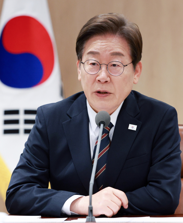 李 "'이재명 잘 뽑았다'…효능감·자부심 가질 수 있게 할 것"