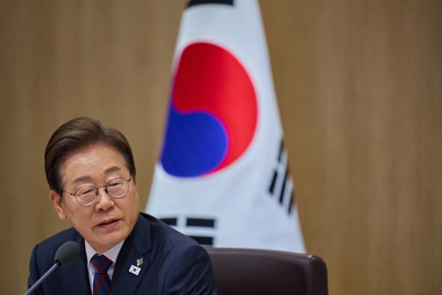 이재명 대통령이 10일 서울 용산 대통령실에서 국무회의를 주재하고 있다. 사진 제공=대통령실