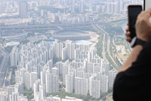 PF 구조조정·건설경기 침체에…부동산업 대출 12년 만에 줄어