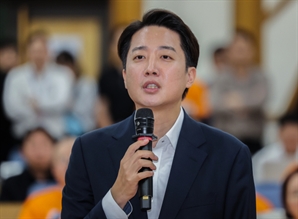 이준석 "홍준표 대표와 신당 창당? 경기지사 출마? 검토한 바 없어"
