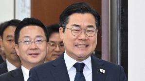 “내란종식·국민통합” 주문한 박찬대…"당권 도전 고민 중"