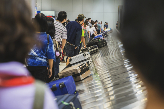 "수하물 빨리 받는 비결 나만 몰랐네"…공항 직원이 알려준 '꿀팁' 뭐길래?
