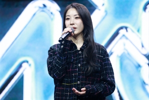 경찰, 서울 곳곳 가수 보아 모욕 '낙서 테러' 용의자 검거