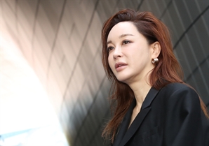 "제가 평소 여성·약자에 대해 마음 큰 편"…'유시민 저격' 김혜은, 또 사과