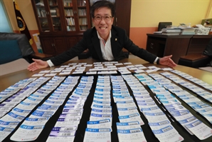 "격주로 헌혈…69세까지 500회는 해야죠"