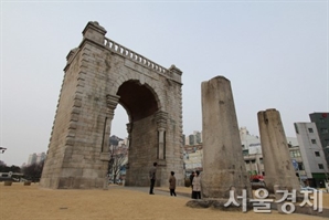 ‘독립’하겠다는 ‘독립영화’를 정부가 지원하는 이유 [최수문 선임기자의 문화수도에서]