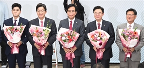 국민의힘 신임 원내대표에 TK 3선 송언석…106명 중 60표