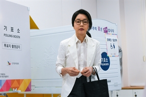 특검 앞둔 김건희 여사, 지병 악화로 아산병원 입원…“위독한 상황은 아냐”