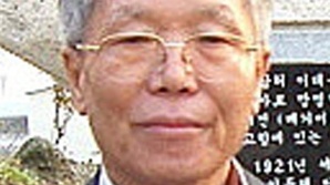 한국 현대사 아픔 보듬은 민영 시인 별세