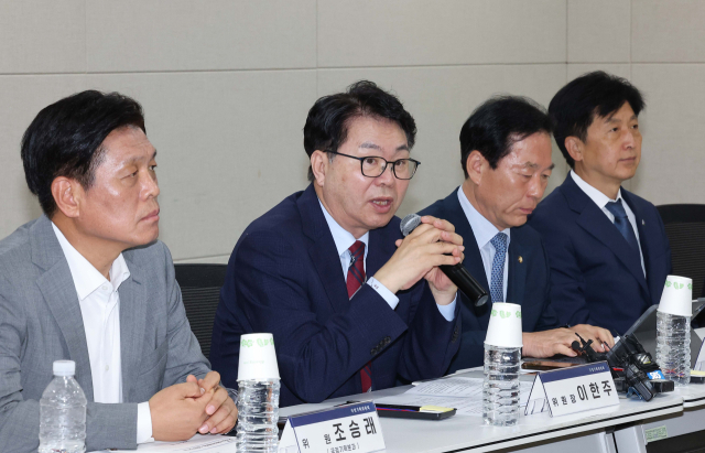 이한주 “이유 없는 역성장 본 적 없다…근본 혁신 돕는 정부 돼야”