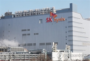대신證 “SK하이닉스, AI 리더십 쉽게 안 꺾인다…목표주가 30만” [줍줍 리포트]