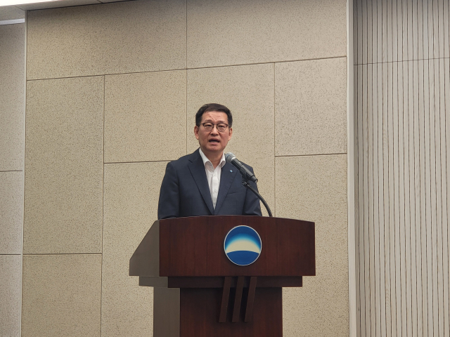 박정훈 우리금융경영연구소장이 18일 '일본 경제 대전환' 출판기념 기자간담회에서 발언하고 있다.