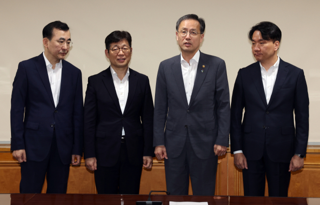 [속보]“중동 불확실성에 24시간 대응체계”…새 정부 첫 F4회의 열려