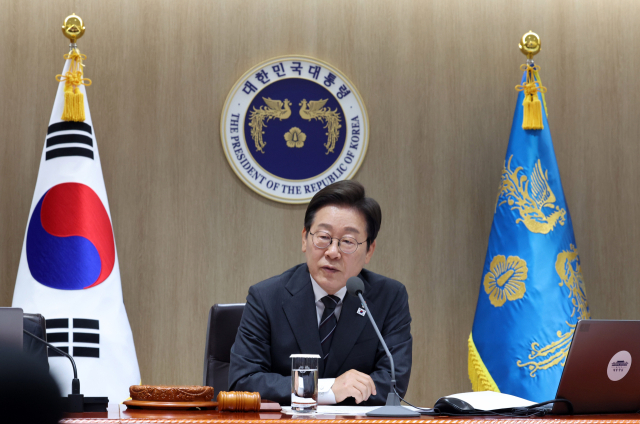 이재명 대통령이 19일 용산 대통령실에서 열린 국무회의에서 발언하고 있다. 연합뉴스