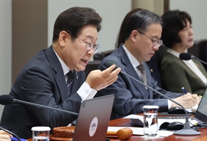 민주 "李대통령-여야 지도부 오찬, 정치 복원 강력한 의지"
