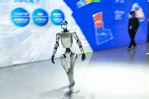 한국도 중국처럼 의대 아닌 AI·로봇 전공 선호 가능할까? [김광수의 중알중알]
