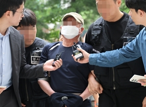 “잘했다고 생각한다” 접근금지 풀리자 아내 살해한 60대