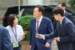 여인형 등 추가 기소 ‘만지작’ 내란 특검…尹 체포도 속도 내나