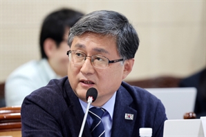 “노무현 비서관·3선 중진” 김성환, 환경부 장관 후보에 지명 [신임 장관 후보자 프로필]