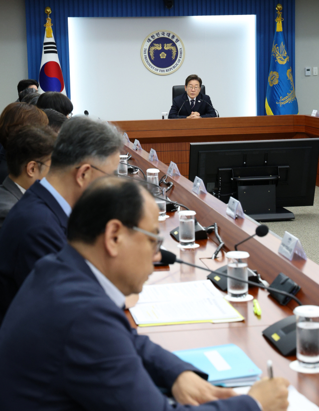 李대통령 "중동상황 위급…대통령실·전부처 비상대응체계"