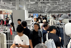 무신사 스탠다드 "올 상반기 오프라인 고객 1000만 명 돌파"