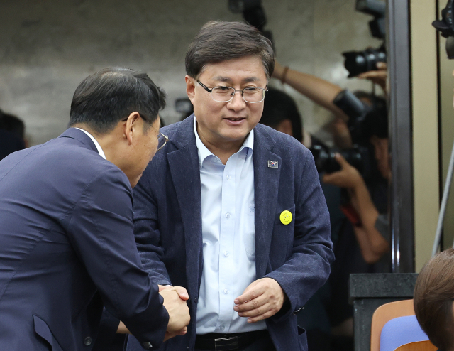 "한수원 답답"…에너지기업 군기 잡은 김성환 환경장관 후보