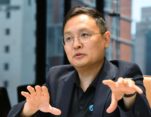백승욱 루닛 이사회 의장이 26일 서울 강남구 루닛에서 서울경제신문과 인터뷰를 갖고 있다. 사진=성형주 기자