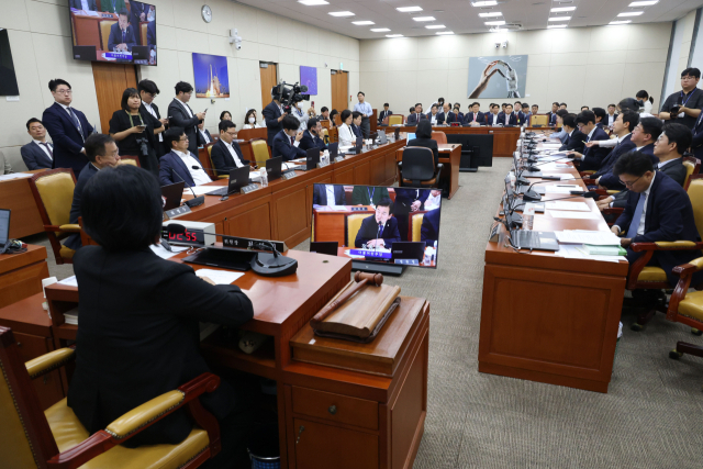 26일 오전 서울 여의도 국회에서 과학기술정보방송통신위원회 전체회의가 열리고 있다. 뉴스1