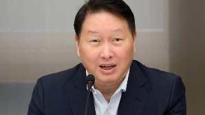 [단독] 최태원의 뚝심…SK 시총 '300조 시대'