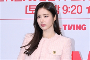 신세경 괴롭히다 체포됐던 악플러의 최후…"열심히 일하겠다, 봐달라"