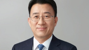 이청 삼성D 사장 "무한 경쟁 속 실행력·고객가치·기술 경쟁력 갖춰야"
