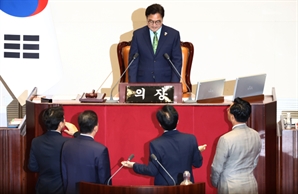 우원식 "국민 희생·고통 생각해 상임위 구성 매듭지어야"