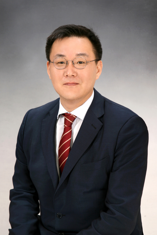 '재계 40위' DB그룹 회장 전격 교체…이수광 전 사장 선임
