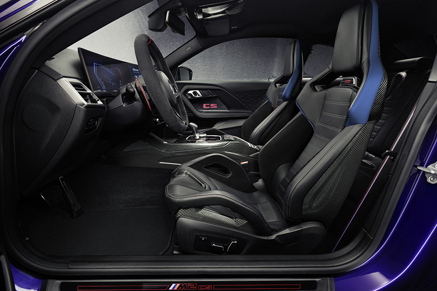 BMW M2 CS