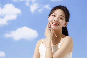 [단독] 진격의 K뷰티…올 화장품 수출액 미국도 제쳤다