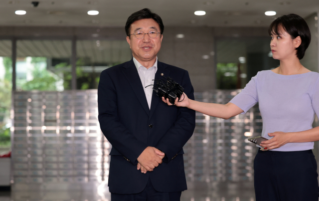 윤호중 "경찰국 폐지 李대통령 공약…국정위와 협의"