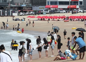 일본이 1등 아니었네?…직장인들이 이번 여름휴가 선택한 곳은 '여기'