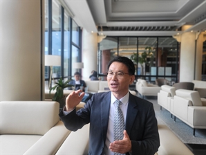장수청 美퍼듀대 교수 "관광산업 키우려면 톱 다운 방식 강력한 리더십 필요" [관광대국 2030 로드맵]