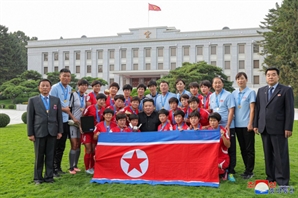골골골골골골골골골골!…北 여자축구, 타지키스탄에 10-0 골폭탄