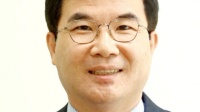 [목요일 아침에] ‘AI 허브’의 꿈…‘금융 허브’ 반면교사 삼아야