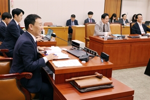 대통령실 "반대 안해" 발언 내놓자…與 하루만에 '3%룰 찬성' 선회