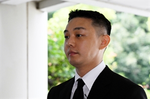 '마약 상습 투약' 유아인, 오늘 대법 선고…집행유예 확정될까