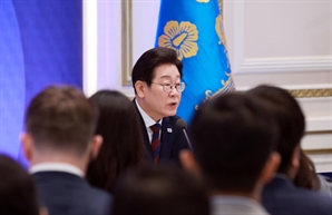 [속보]李대통령 “‘국익중심 실용외교’로 한미통상 협상서 호혜적 결과 도출”