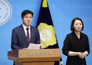 민주, 李대통령 기자회견 극찬…"국민 위한 열망 확인"
