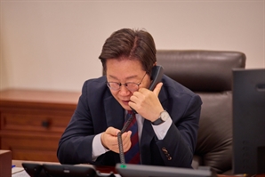 李 대통령, 뤼터 NATO 사무총장 통화…방산 협력 강화