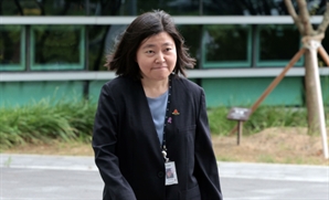 [속보] 임은정 동부지검장 "검찰, 바뀌지 않으면 해체 수준 개혁 당해"