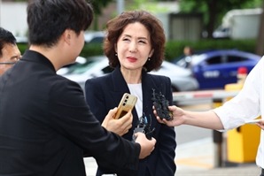 국힘, 이진숙 후보자에 "범죄 수준의 연구윤리 위반…사퇴해야"