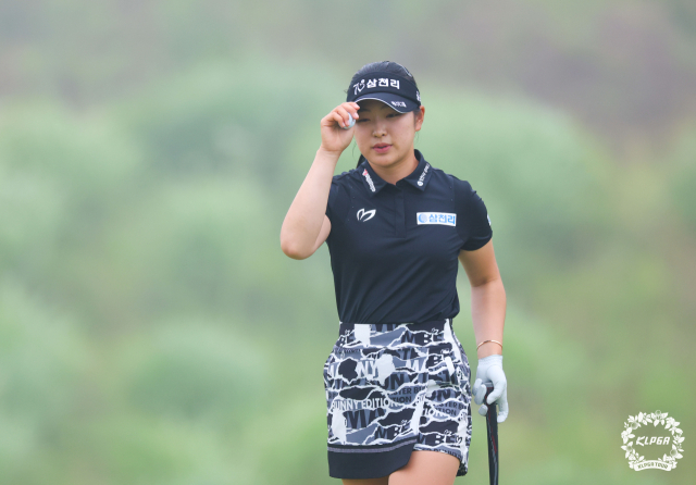 6연속 톱10 행진을 하고 있는 유현조. 사진 제공=KLPGA