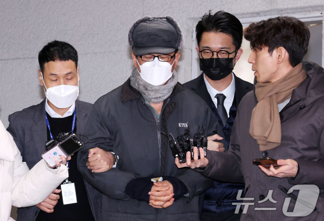 추가 구속 기로 선 노상원…특검 “도주·증거인멸 우려, 영장 발부 필요”