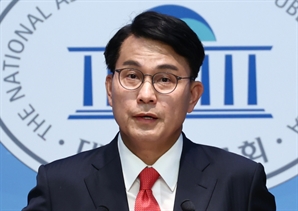 [속보] 김건희 특검팀, 윤상현 국민의힘 의원 압수수색
